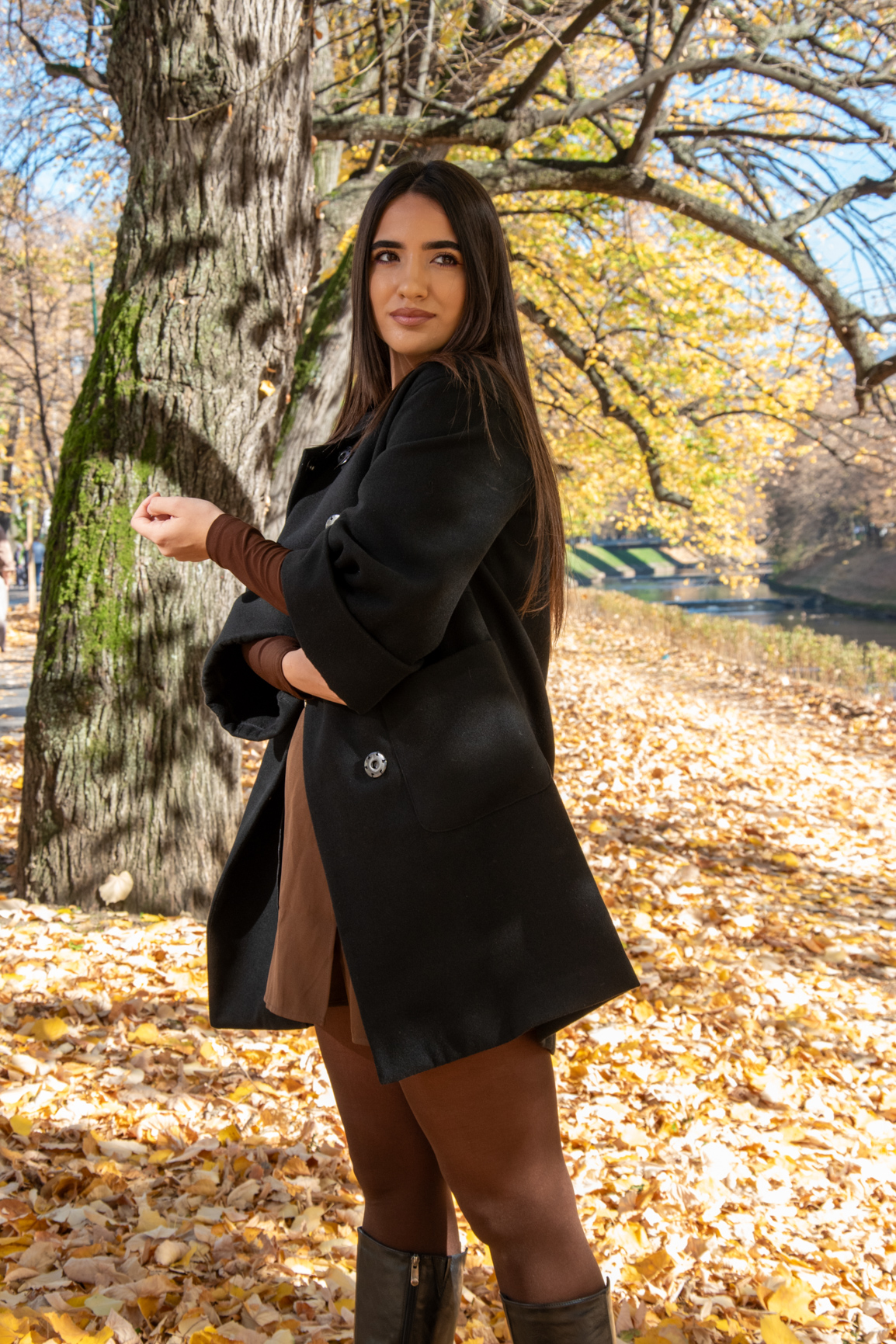 MAURA 1 kaput 2